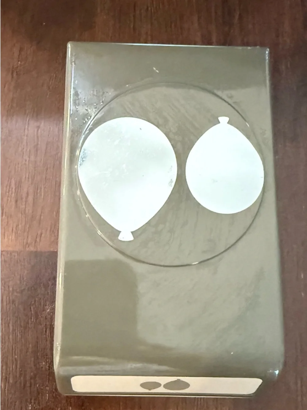 Stampin Up set of 2 Balloon and Cloud Shape Craft Punch - - Picture 1 of 2